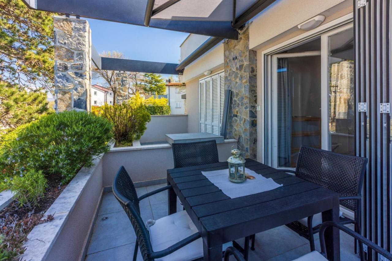 Apartment Vito Njivice Εξωτερικό φωτογραφία