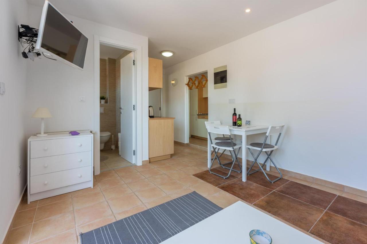 Apartment Vito Njivice Εξωτερικό φωτογραφία